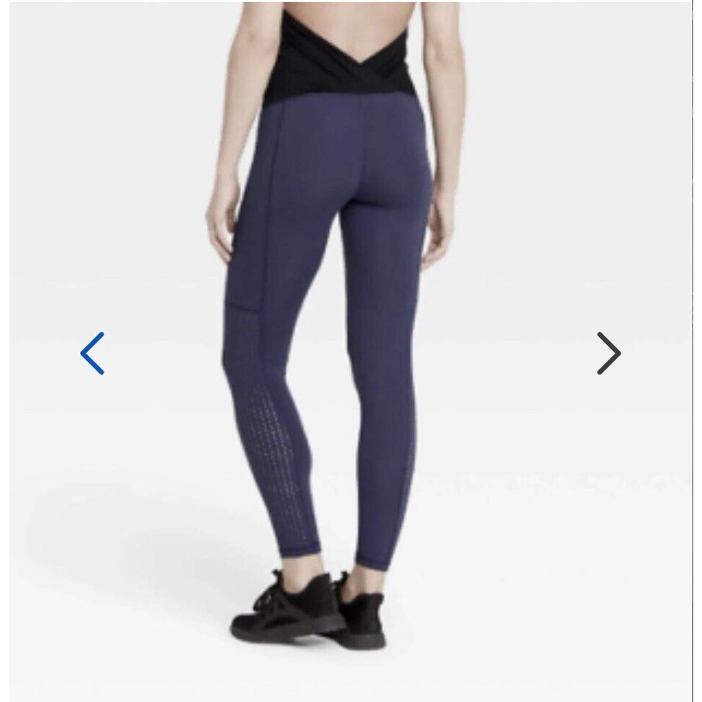 2-Women’s Isabel Maternity Ingrid & Isabel Active Crossover Panel Leggings